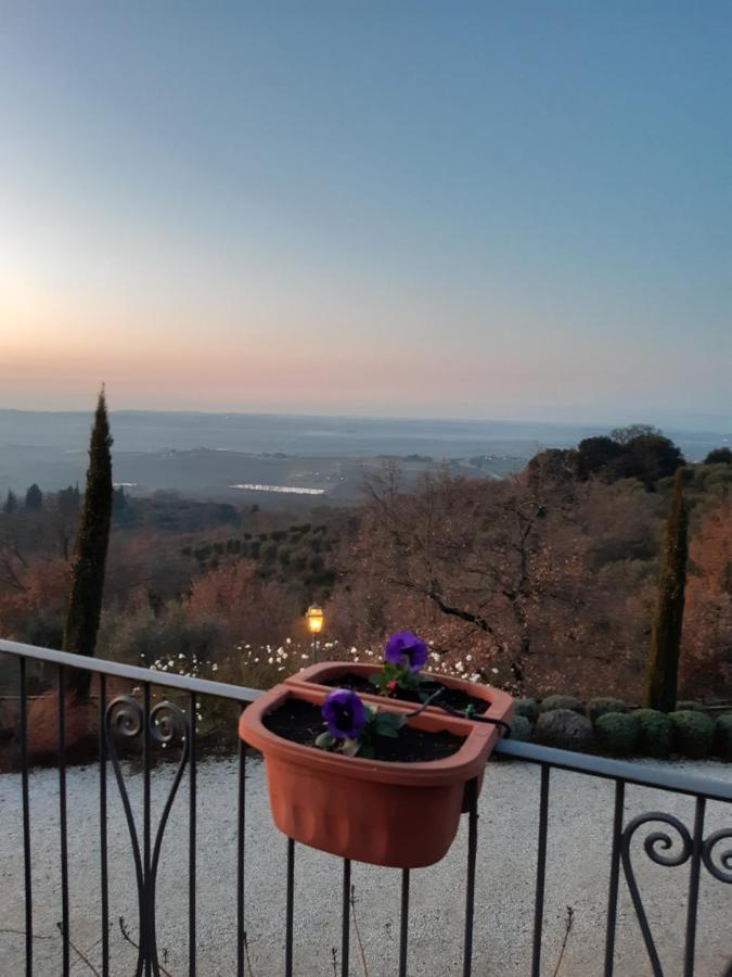 Piccolo Relais Galletto Di Marzo Spa E Relax Solo Per Due Paciano Bagian luar foto