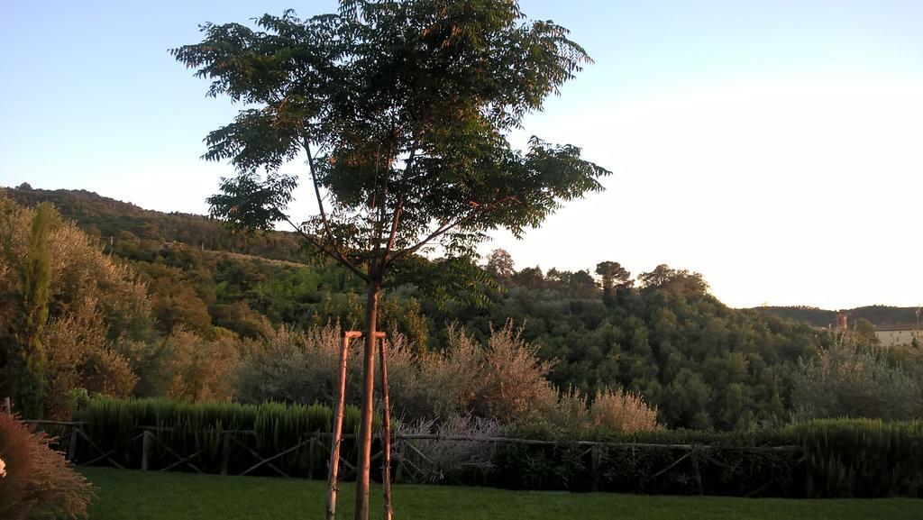 Piccolo Relais Galletto Di Marzo Spa E Relax Solo Per Due Paciano Bagian luar foto